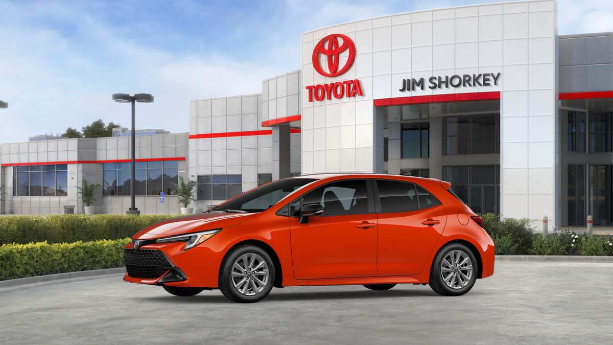 2026 Toyota Corolla Hatchback SE