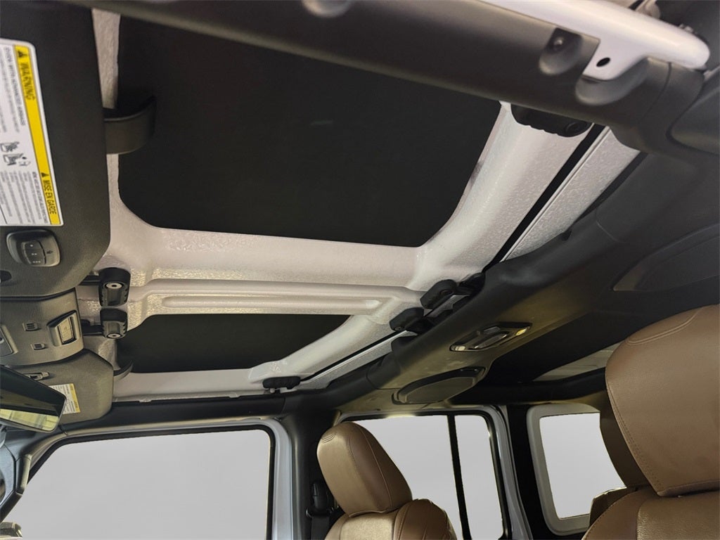 2022 Jeep Wrangler Sahara