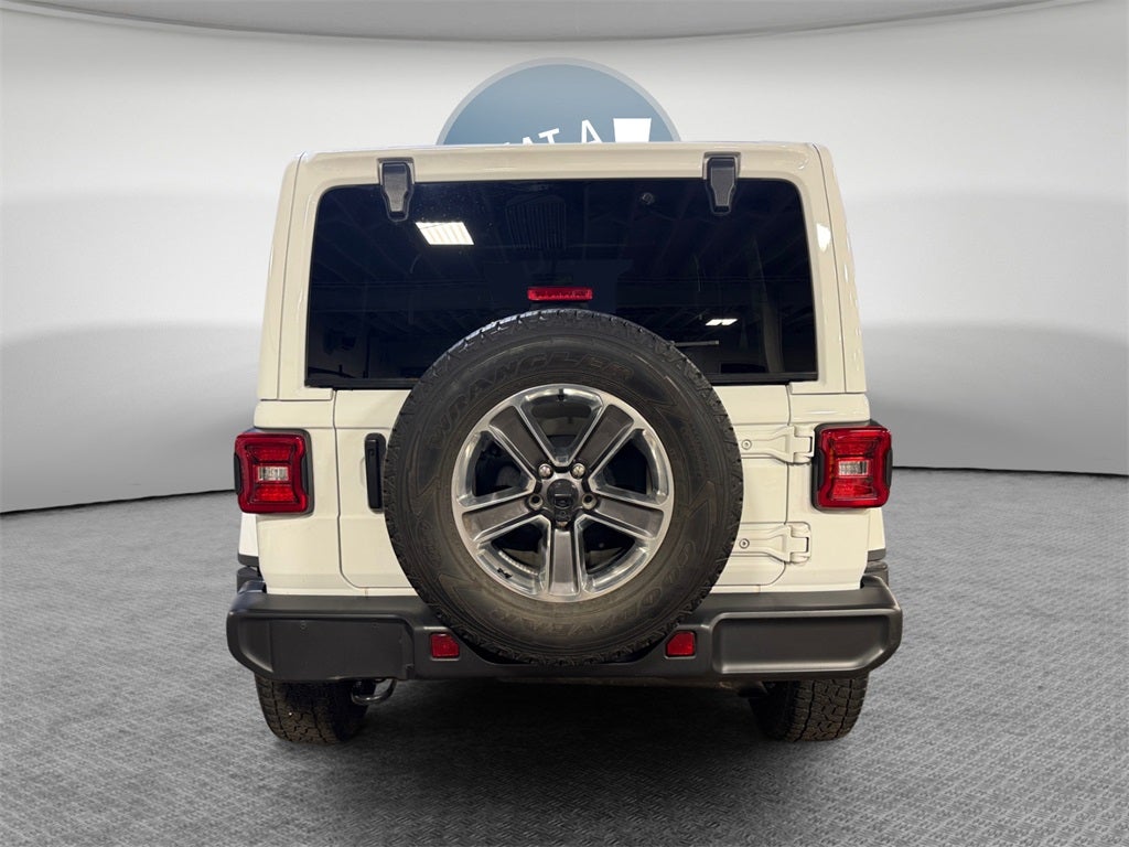 2022 Jeep Wrangler Sahara