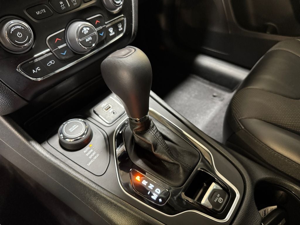 2023 Jeep Cherokee Altitude