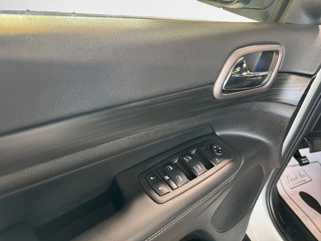 2021 Jeep Grand Cherokee Laredo