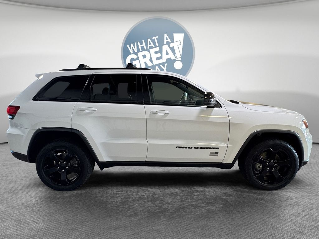 2021 Jeep Grand Cherokee Laredo