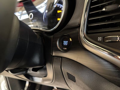 2019 Jeep Grand Cherokee Laredo E