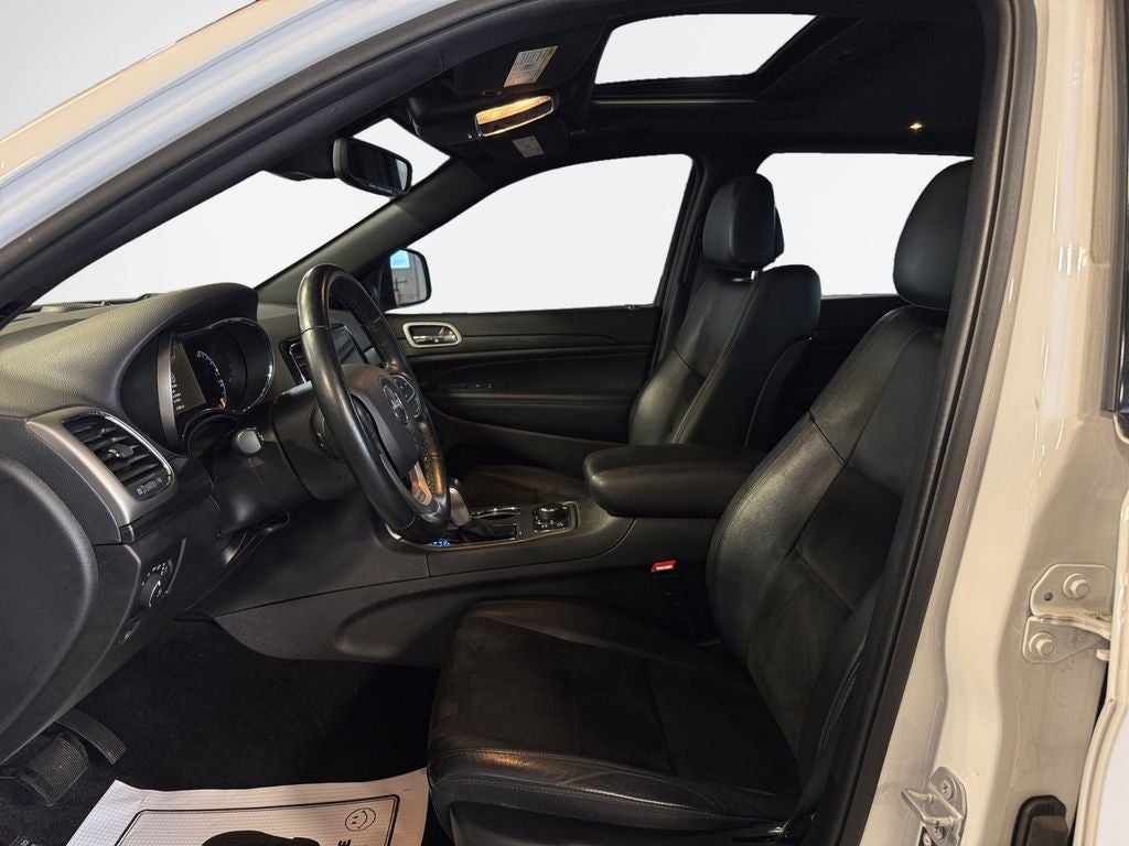 2022 Jeep Grand Cherokee Laredo X