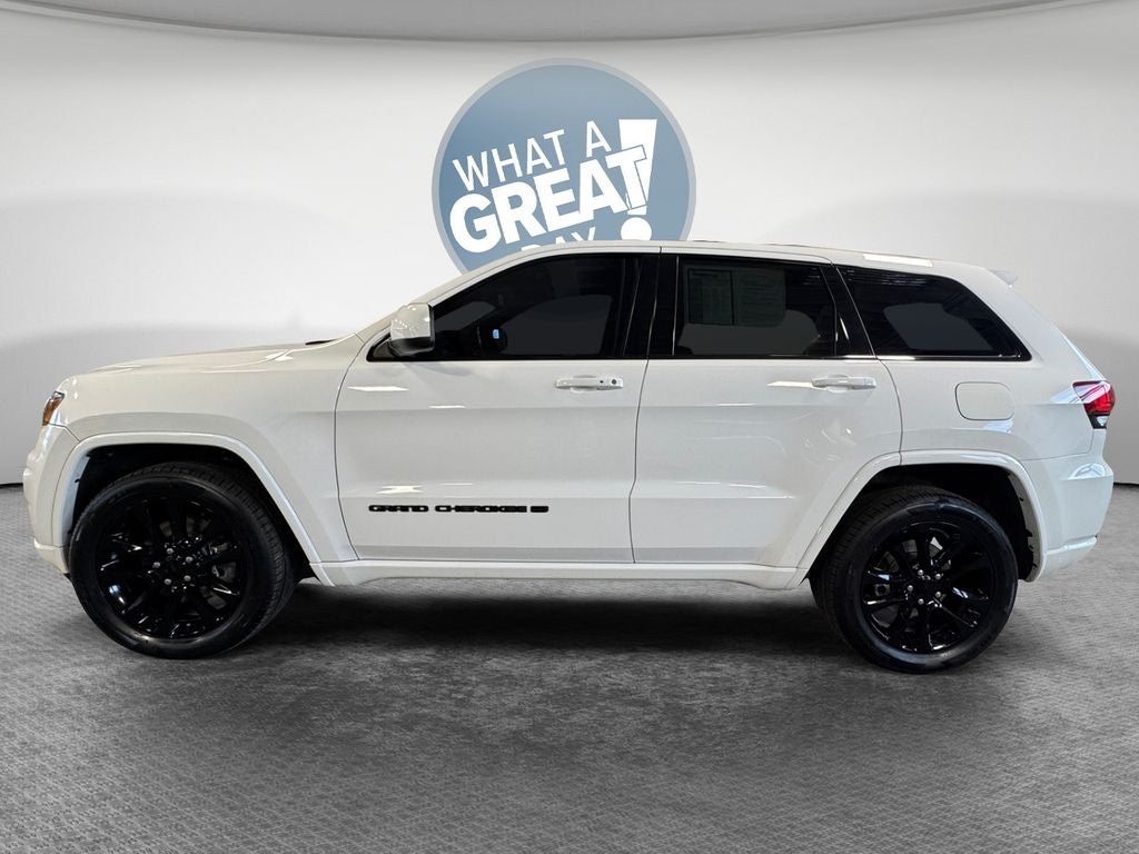 2022 Jeep Grand Cherokee Laredo X