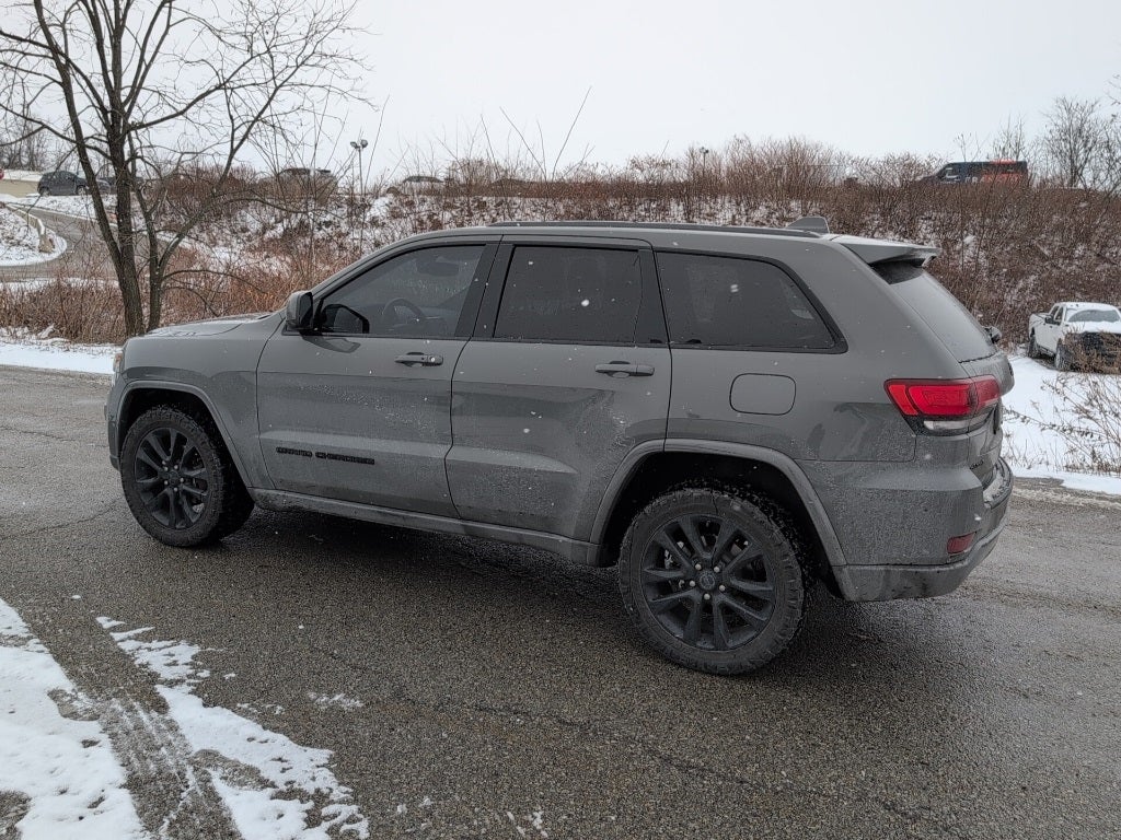 2020 Jeep Grand Cherokee Altitude