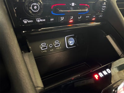 2025 Jeep Grand Cherokee Base