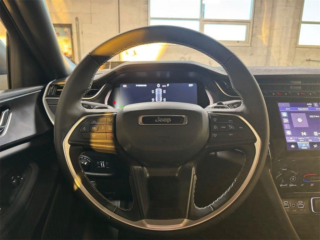 2025 Jeep Grand Cherokee Laredo X