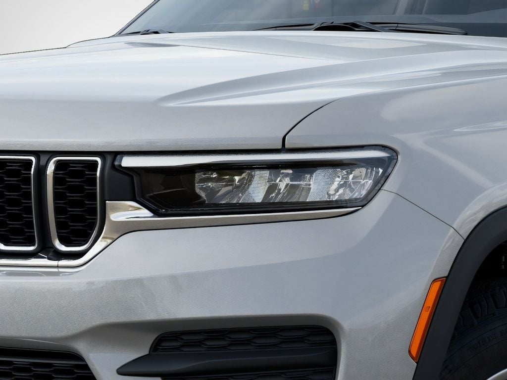 2026 Jeep Grand Cherokee Laredo X