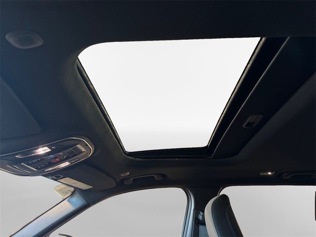 2025 Jeep Grand Cherokee Base