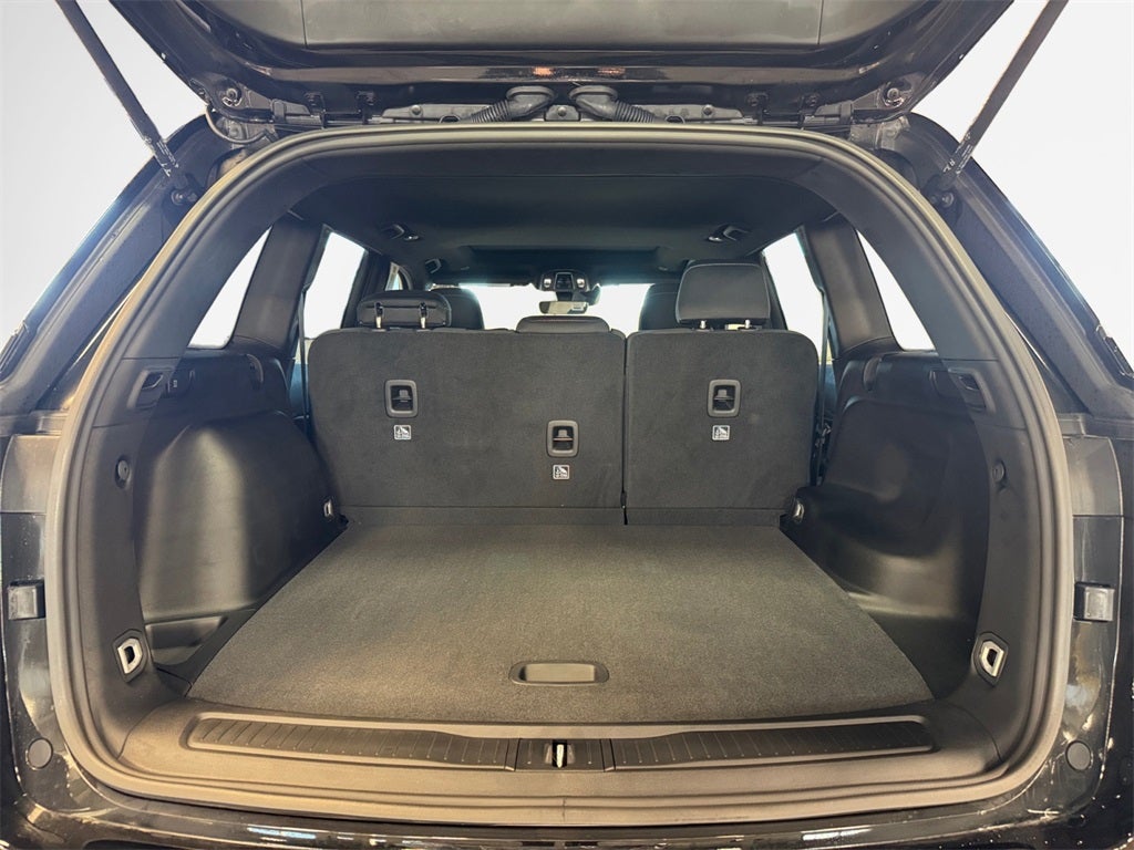 2025 Jeep Grand Cherokee Base