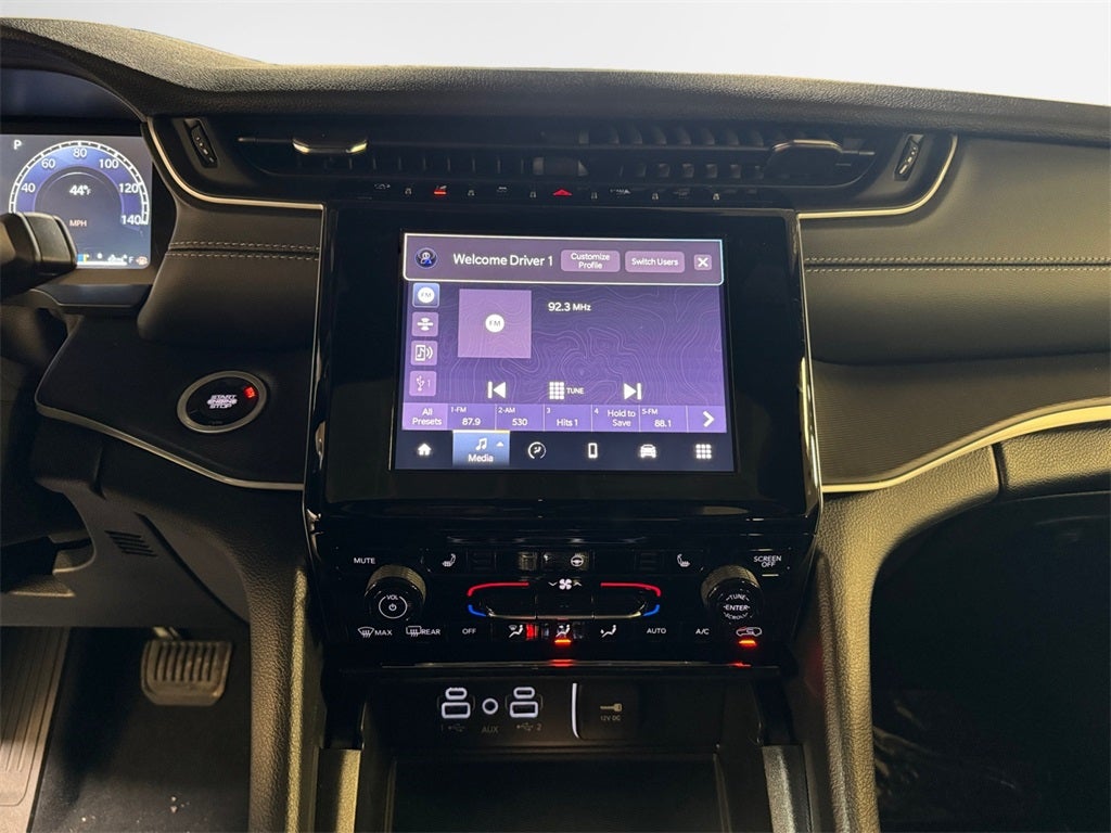 2025 Jeep Grand Cherokee Laredo X