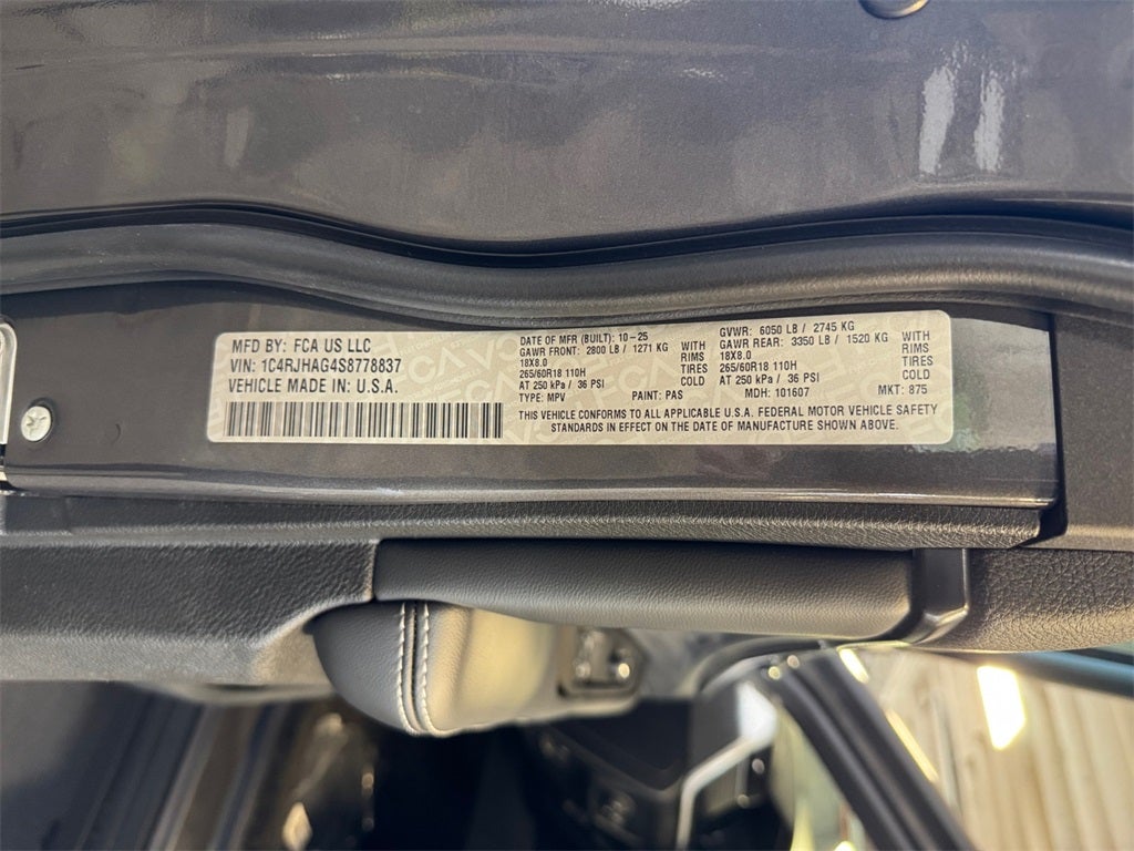 2025 Jeep Grand Cherokee Laredo X