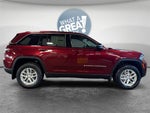 2025 Jeep Grand Cherokee Base