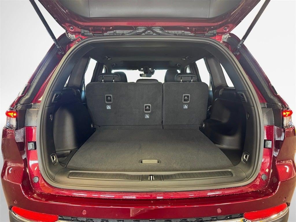 2025 Jeep Grand Cherokee Base