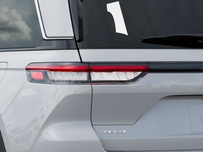 2026 Jeep Grand Cherokee Laredo