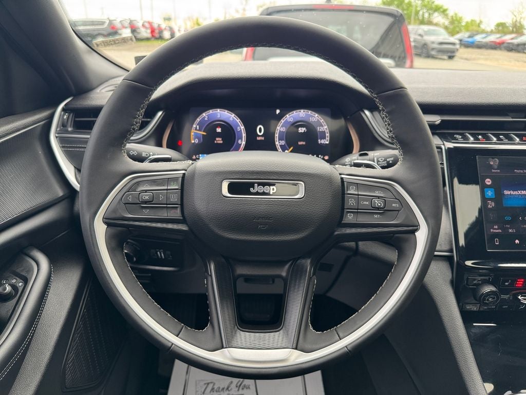 2025 Jeep Grand Cherokee Laredo