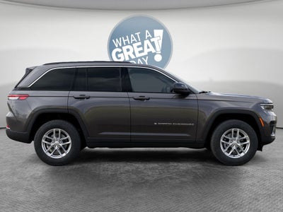 2026 Jeep Grand Cherokee Laredo