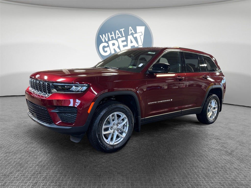 2025 Jeep Grand Cherokee Base