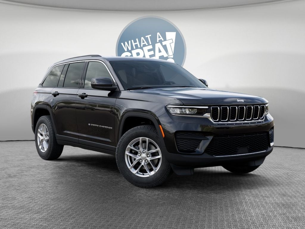 2026 Jeep Grand Cherokee Laredo