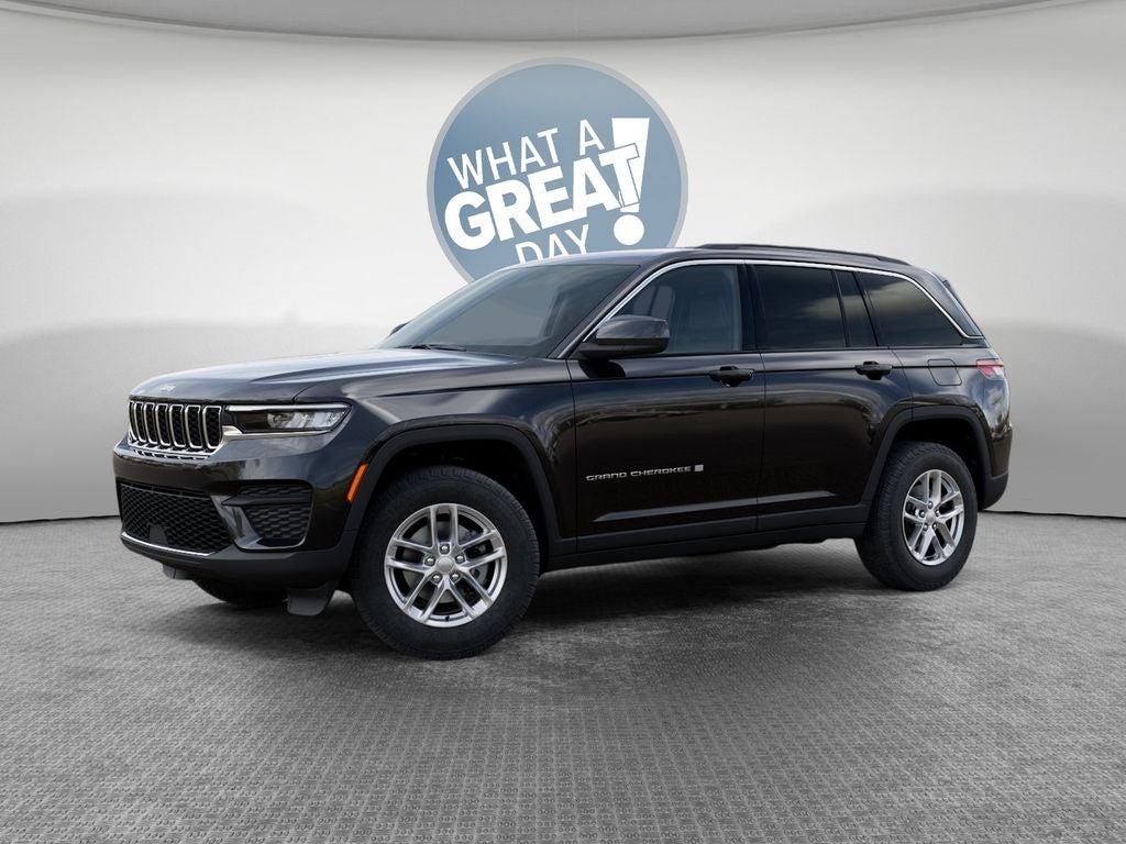 2026 Jeep Grand Cherokee Laredo