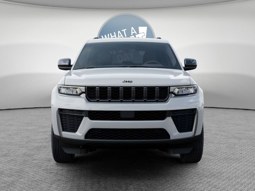 2026 Jeep Grand Cherokee Altitude