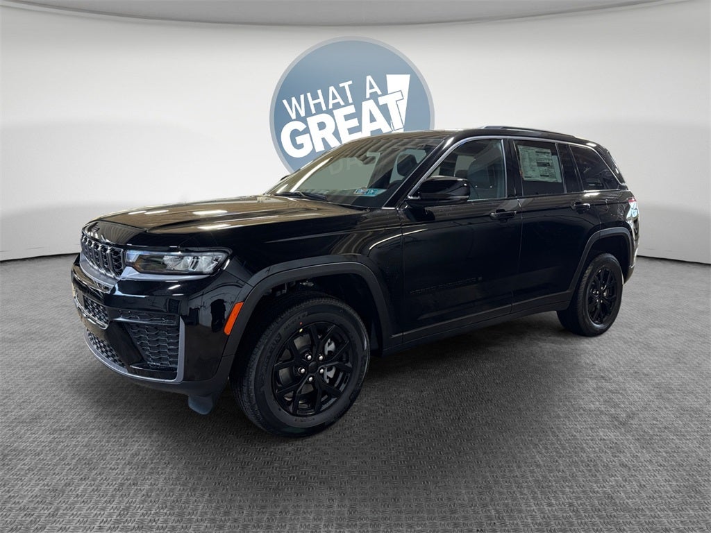 2026 Jeep Grand Cherokee Laredo