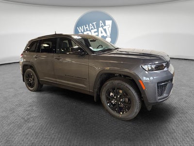 2026 Jeep Grand Cherokee Laredo