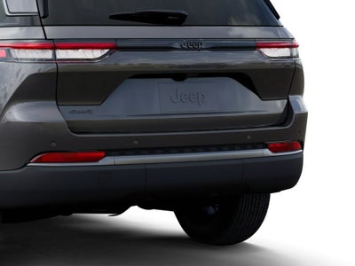 2026 Jeep Grand Cherokee Laredo