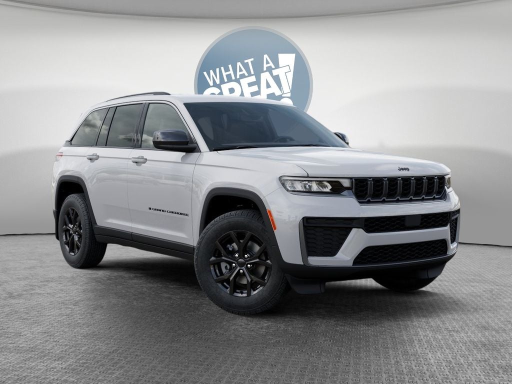 2026 Jeep Grand Cherokee Laredo Altitude