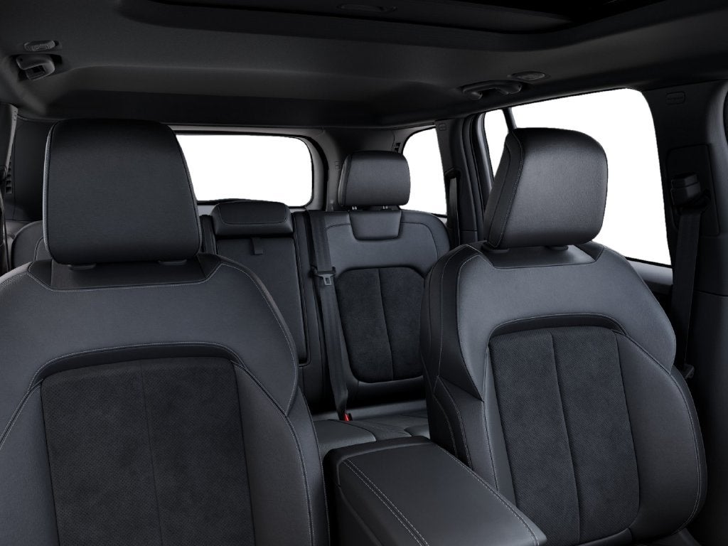2026 Jeep Grand Cherokee Altitude