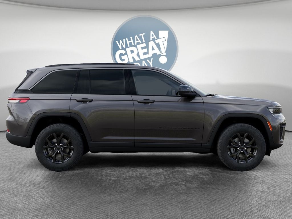 2026 Jeep Grand Cherokee Altitude