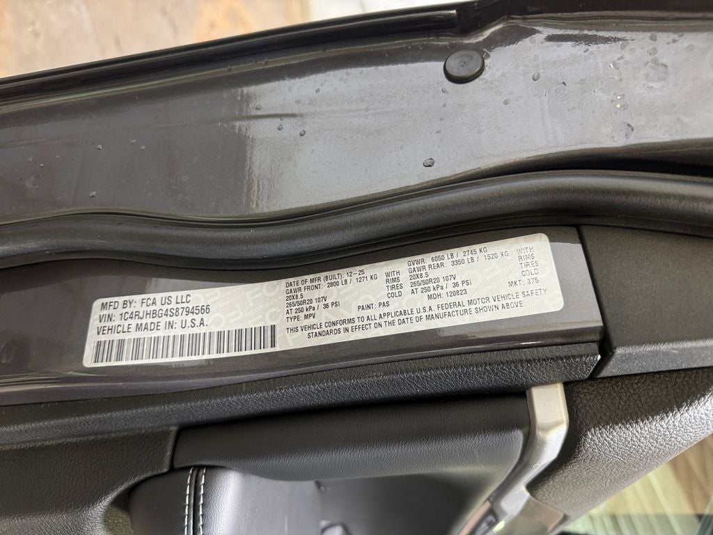 2025 Jeep Grand Cherokee Limited