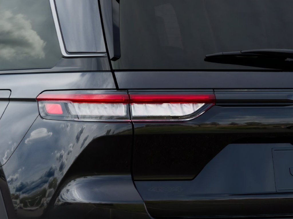 2026 Jeep Grand Cherokee Base