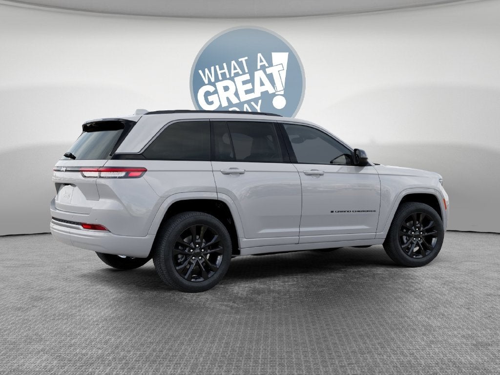 2026 Jeep Grand Cherokee Limited Reserve