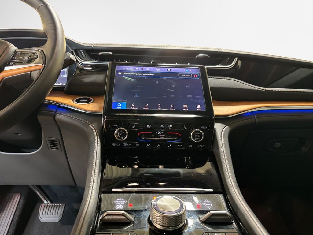 2023 Jeep Grand Cherokee Summit Reserve