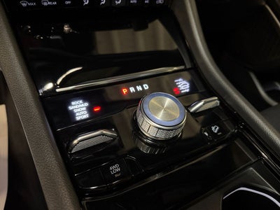 2022 Jeep Grand Cherokee Summit
