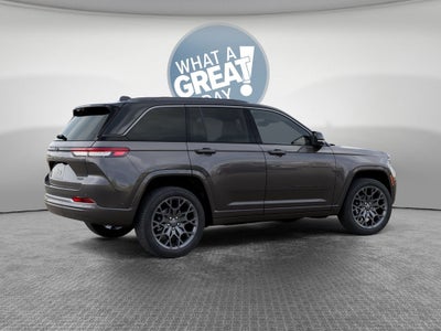 2026 Jeep Grand Cherokee Summit