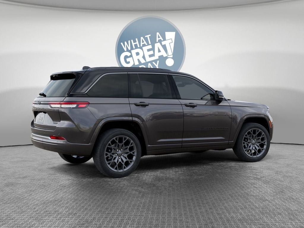 2026 Jeep Grand Cherokee Summit