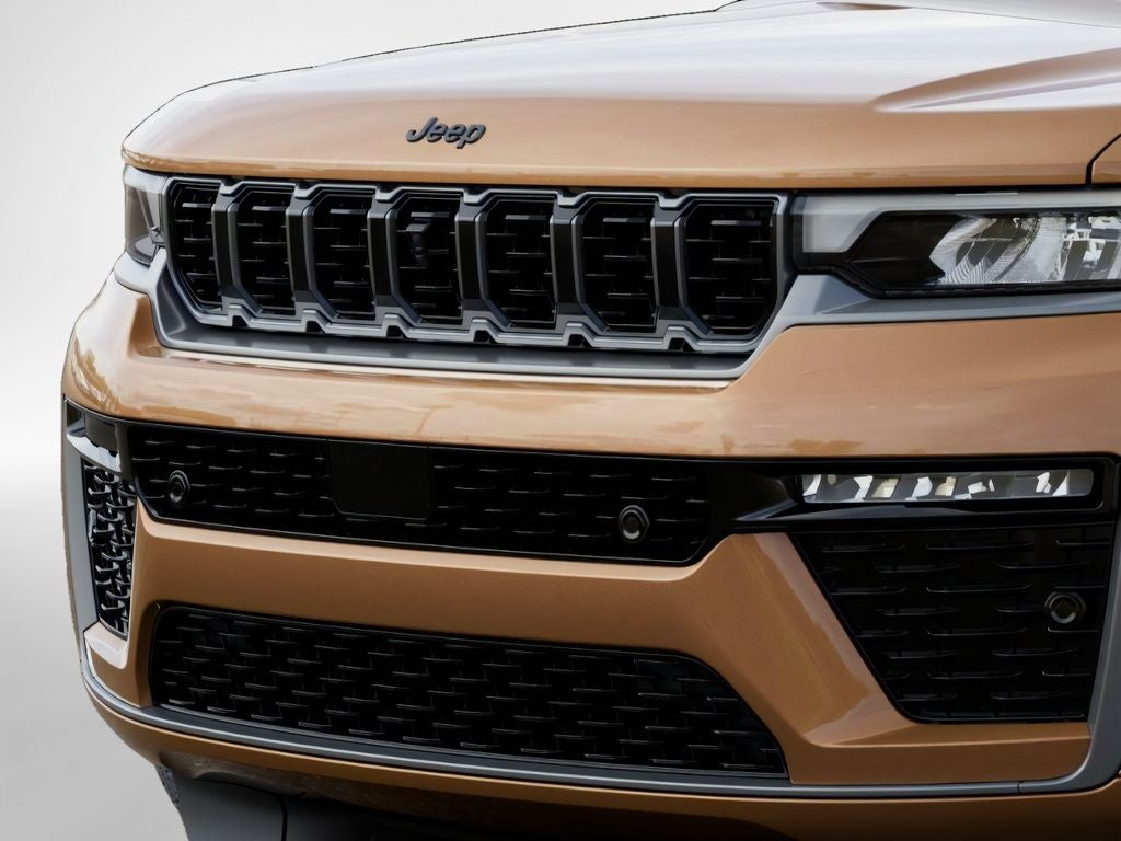 2026 Jeep Grand Cherokee Summit