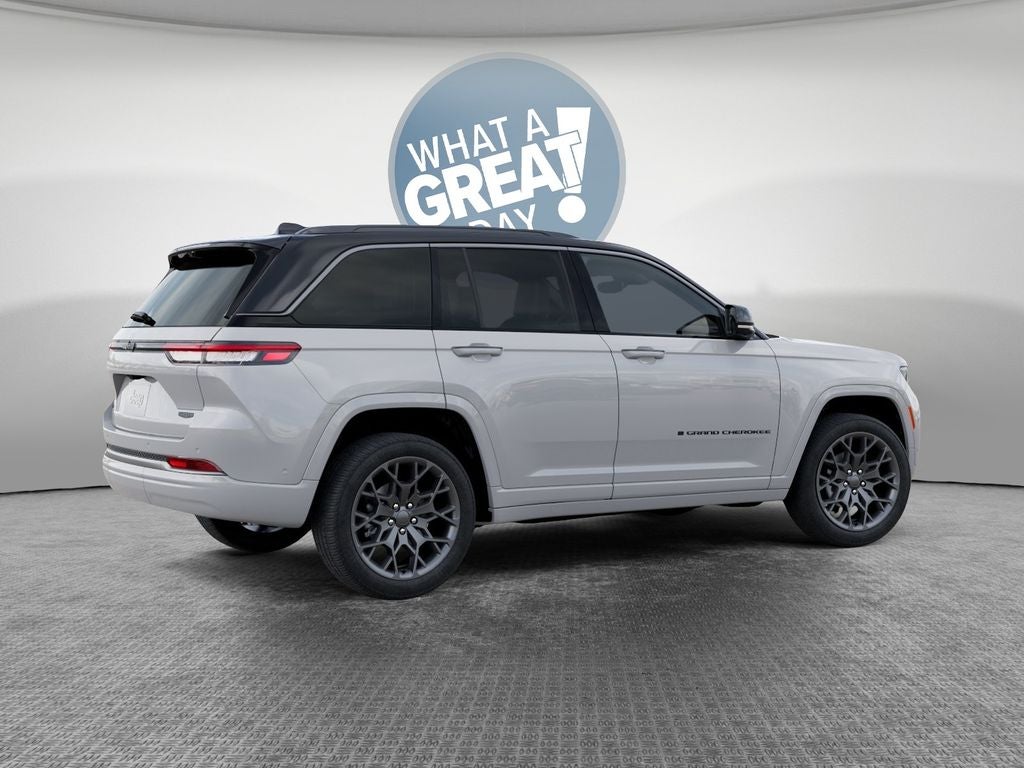 2026 Jeep Grand Cherokee Summit