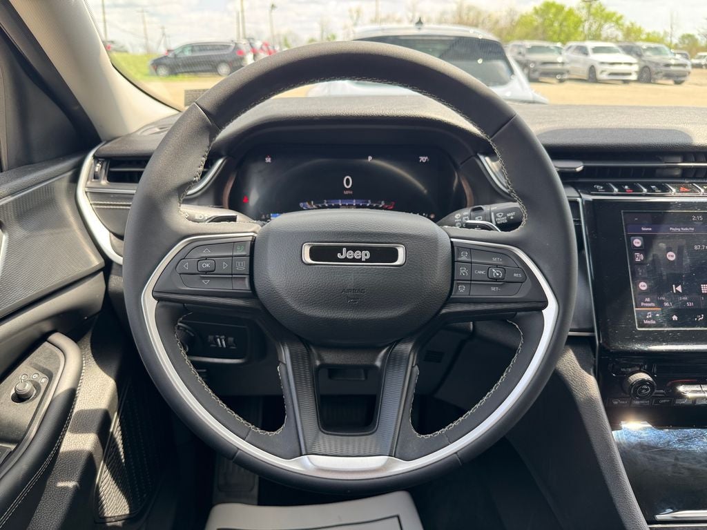 2023 Jeep Grand Cherokee L Laredo