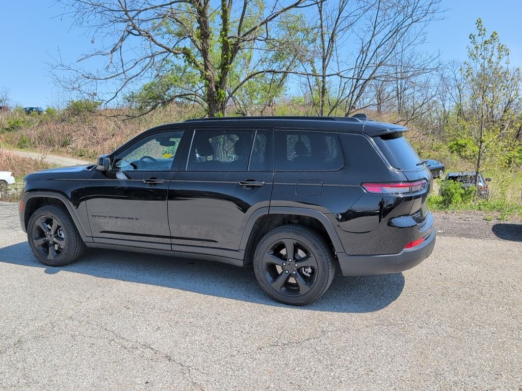 2023 Jeep Grand Cherokee L Altitude