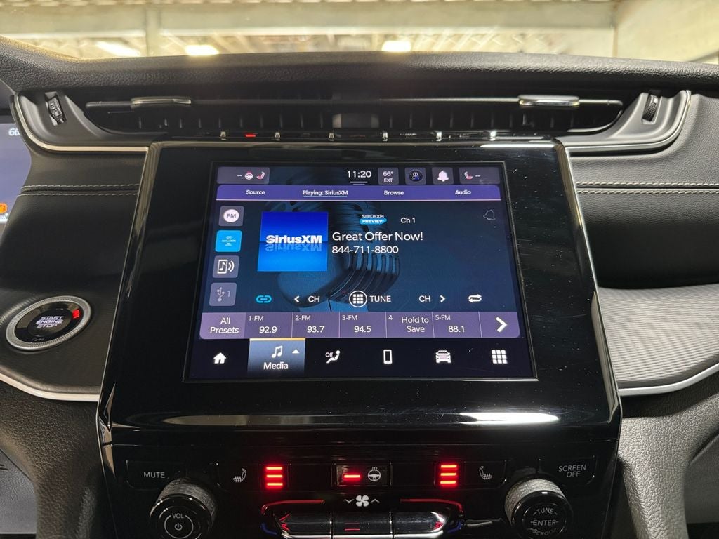 2024 Jeep Grand Cherokee L Laredo