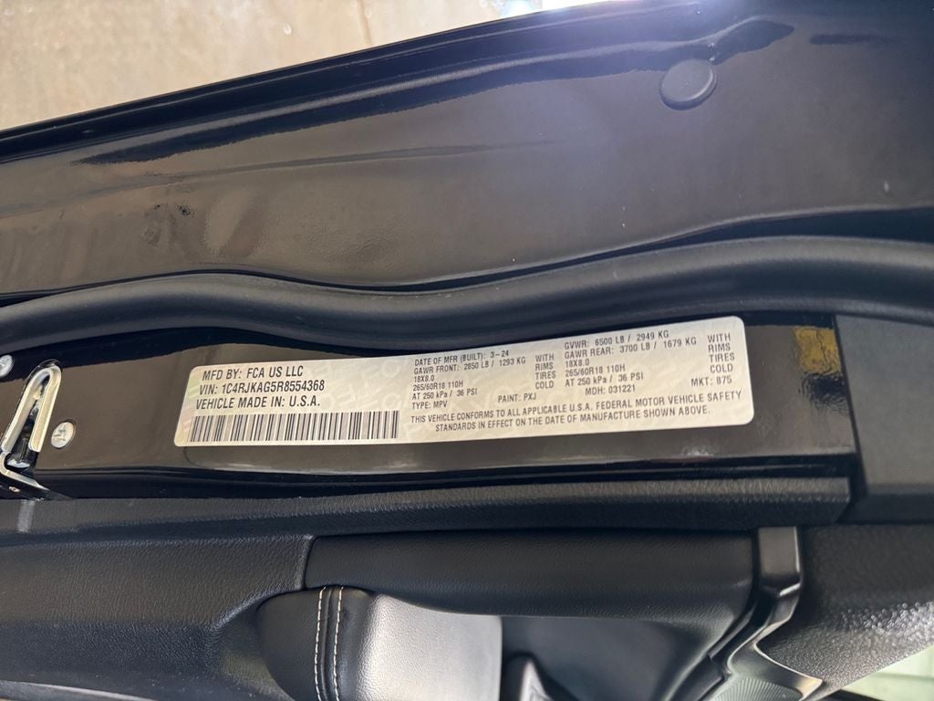 2024 Jeep Grand Cherokee L Laredo