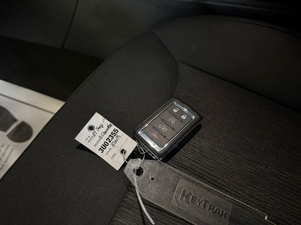 2024 Jeep Grand Cherokee L Laredo