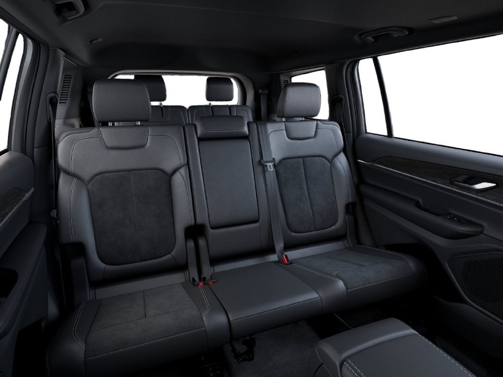 2026 Jeep Grand Cherokee L Altitude