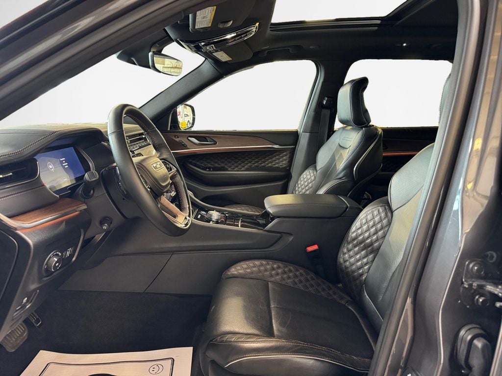 2024 Jeep Grand Cherokee L Summit