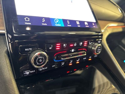 2024 Jeep Grand Cherokee L Summit