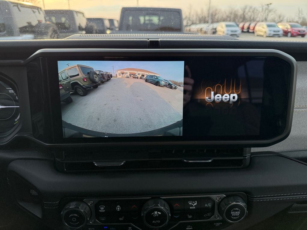2025 Jeep Wrangler Sahara 4xe